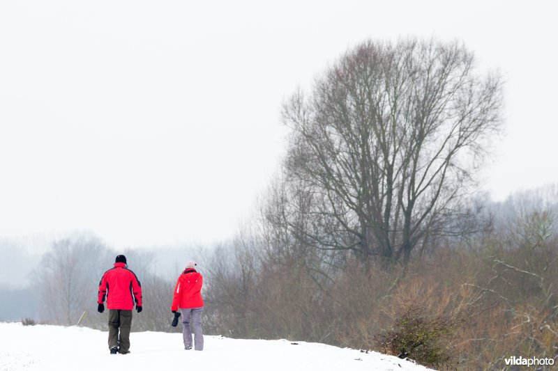 Wandelaars in de sneeuw