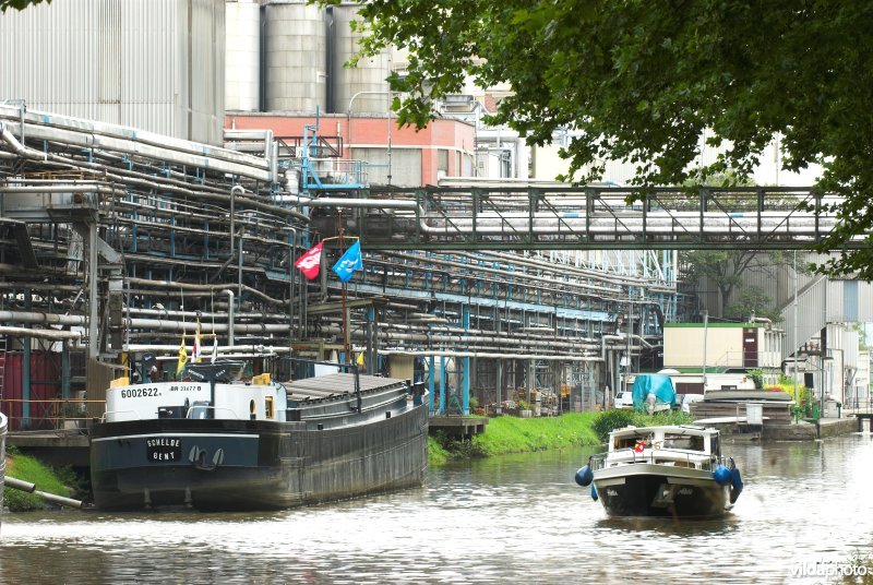 Industrie langs de Dender