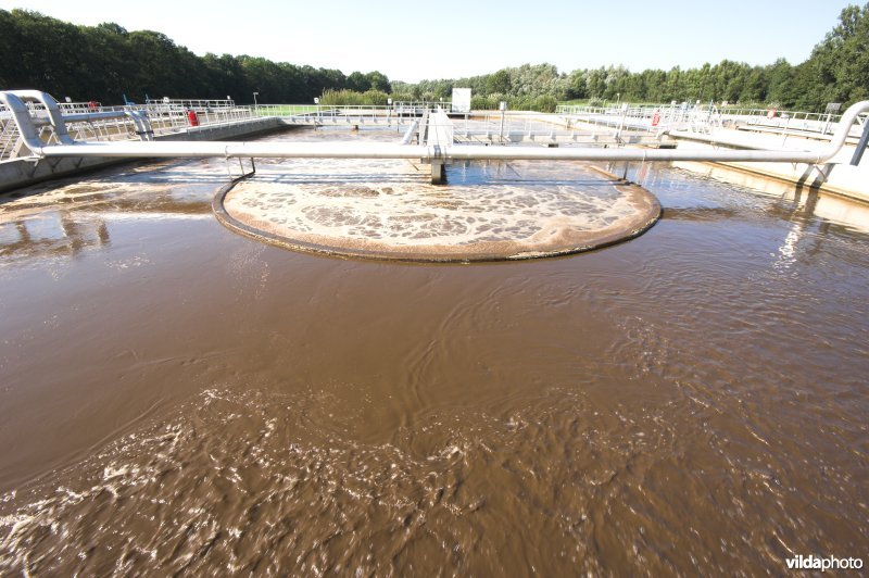 Rioolwaterzuiveringsstation langs de Demer