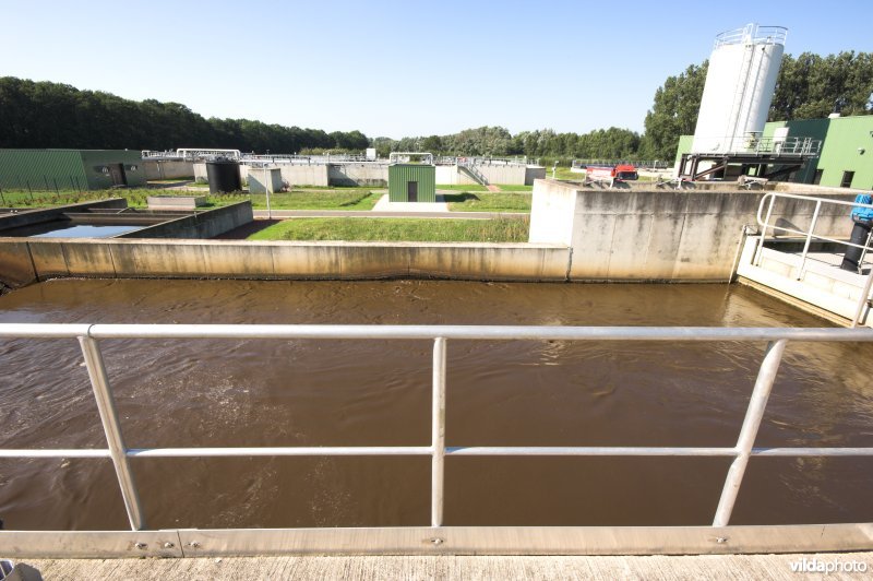 Rioolwaterzuiveringsstation langs de Demer