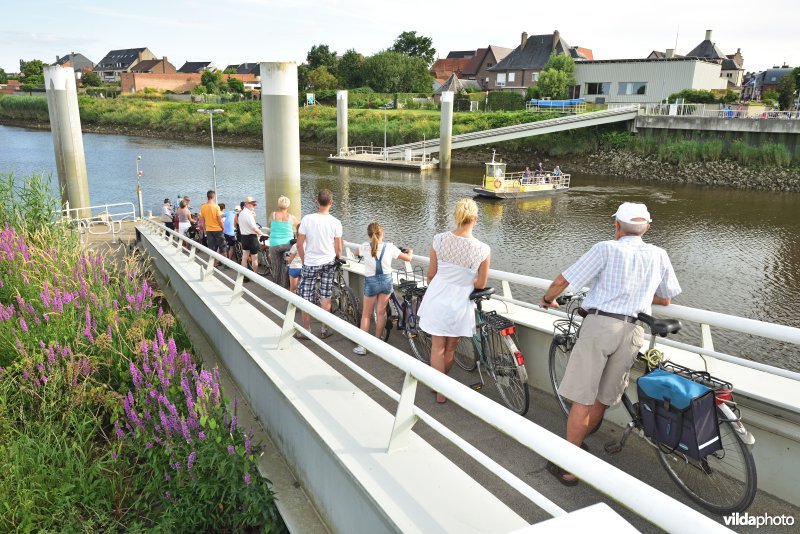 Voetveer aan Schellebelle