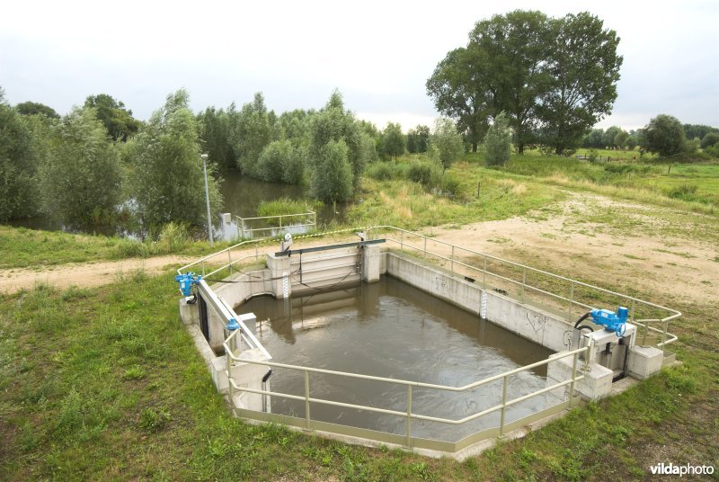 Wachtbekken Vondelbeek