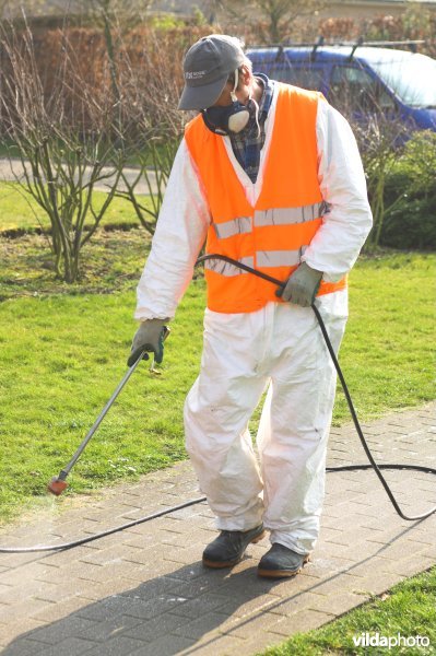 Besproeien met herbiciden