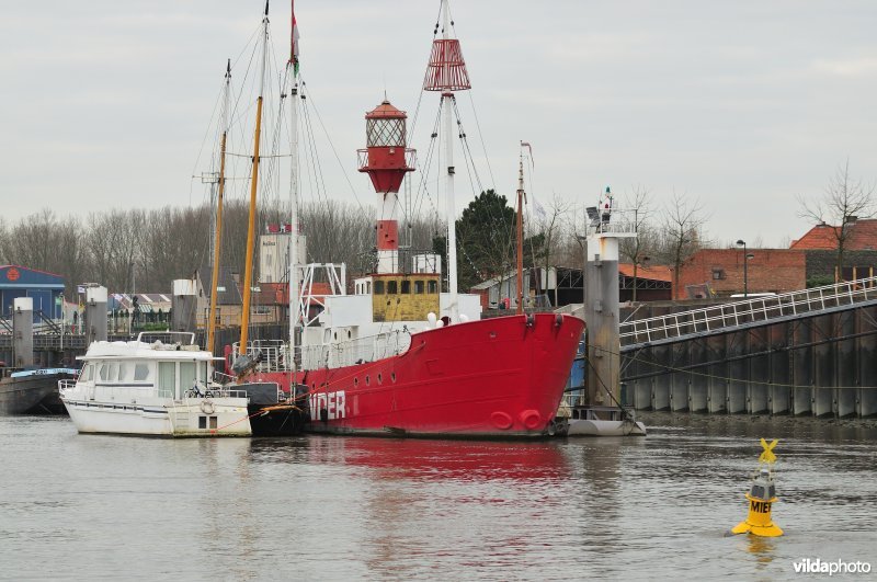 Boten op de Schelde in Steendorp