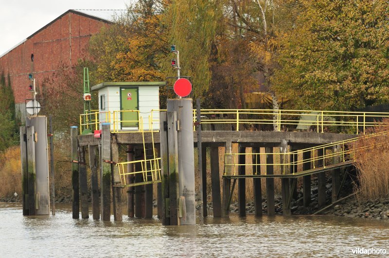 Steiger op de Scheldeboorden