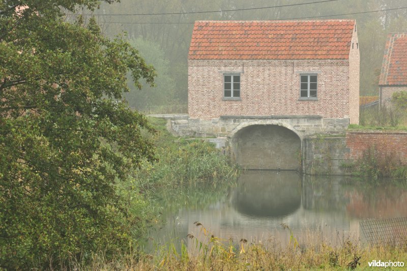 Sluis in de Paardenweide in Berlare