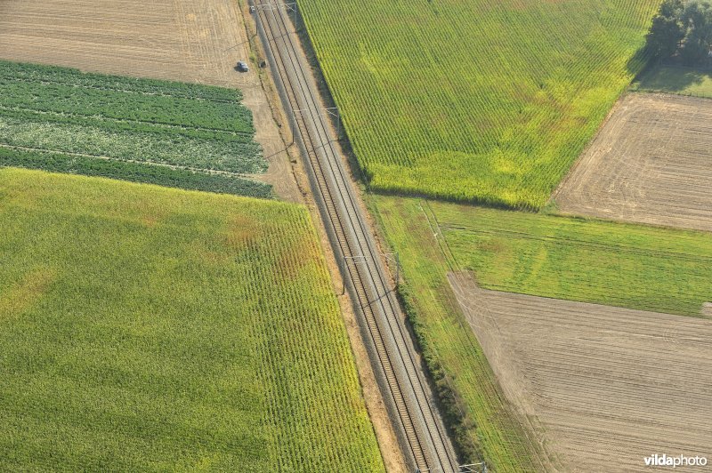 Spoorweglijn in de IJzervallei