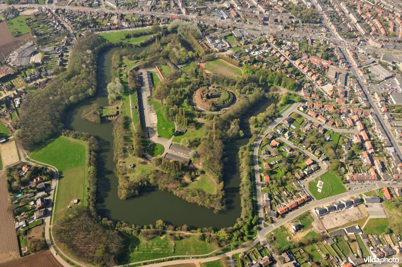 Fort 2