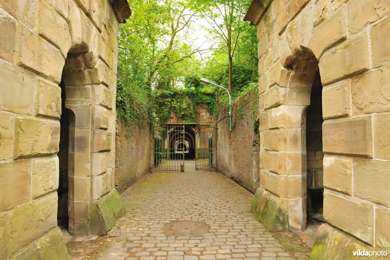 Fort 2