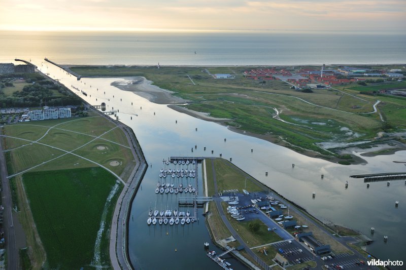 De IJzermonding vanuit de lucht