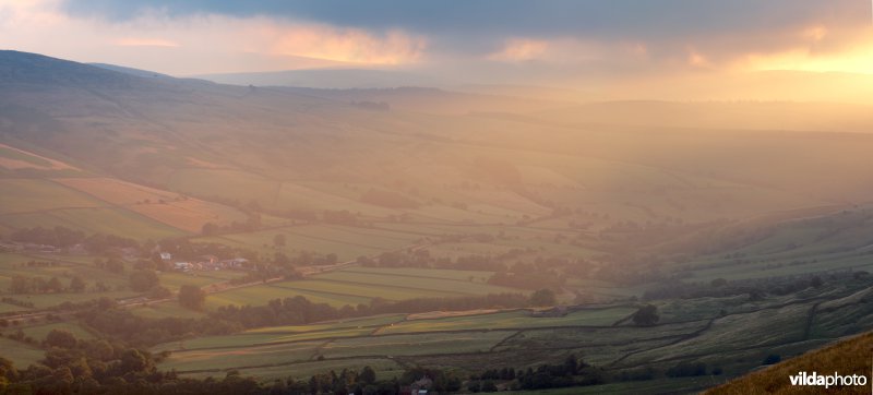 Zonsopgang boven de Edale-vallei